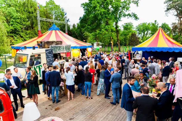 circustent 16 meter en pagodetent trouwerij receptie