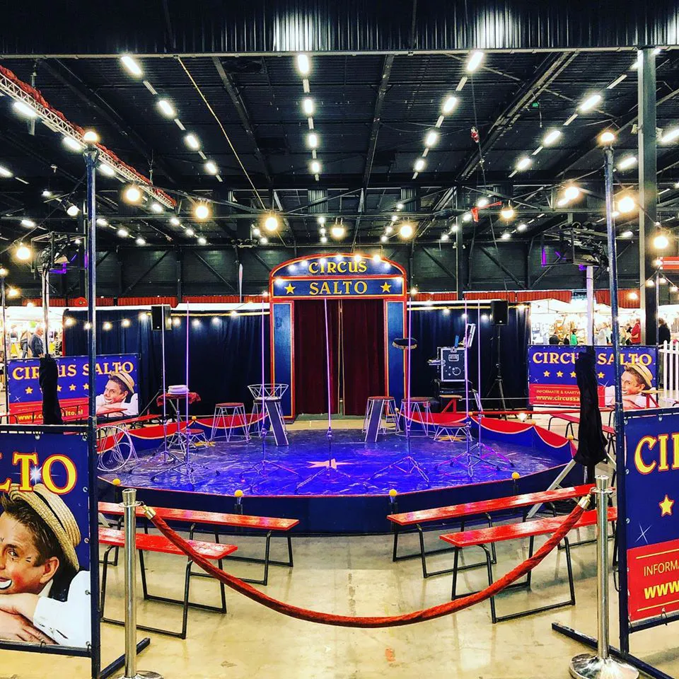 De school als circustent